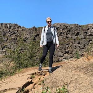 Meet your Posher, Jillian